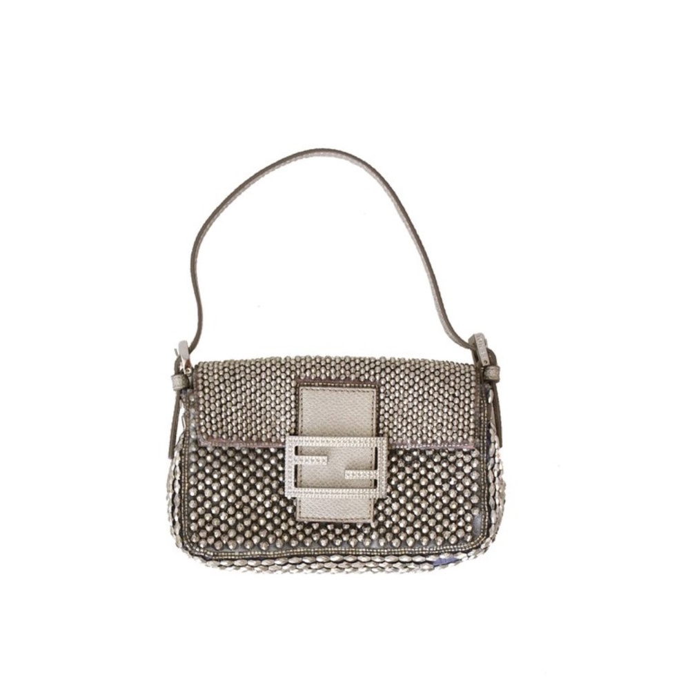 Buying - Fendi baguette beaded